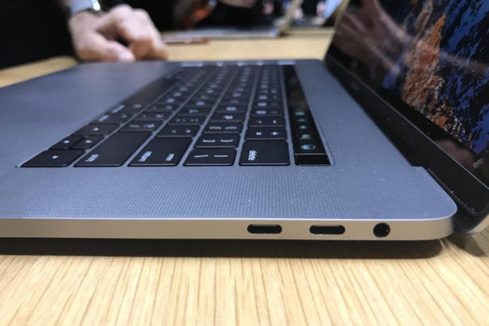 New Thunderbolt Flaw Gives Hackers Access To PC’s Data In Five Minutes