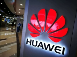 New Huawei Phone Will Ship Without Facebook App Pre-Installed